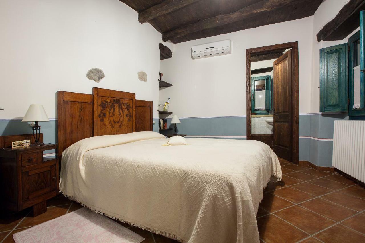 B&B Charme Sa Pardina Orroli ภายนอก รูปภาพ