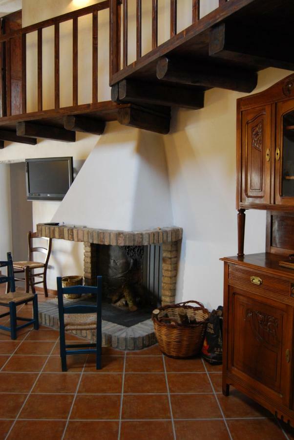 B&B Charme Sa Pardina Orroli ภายนอก รูปภาพ