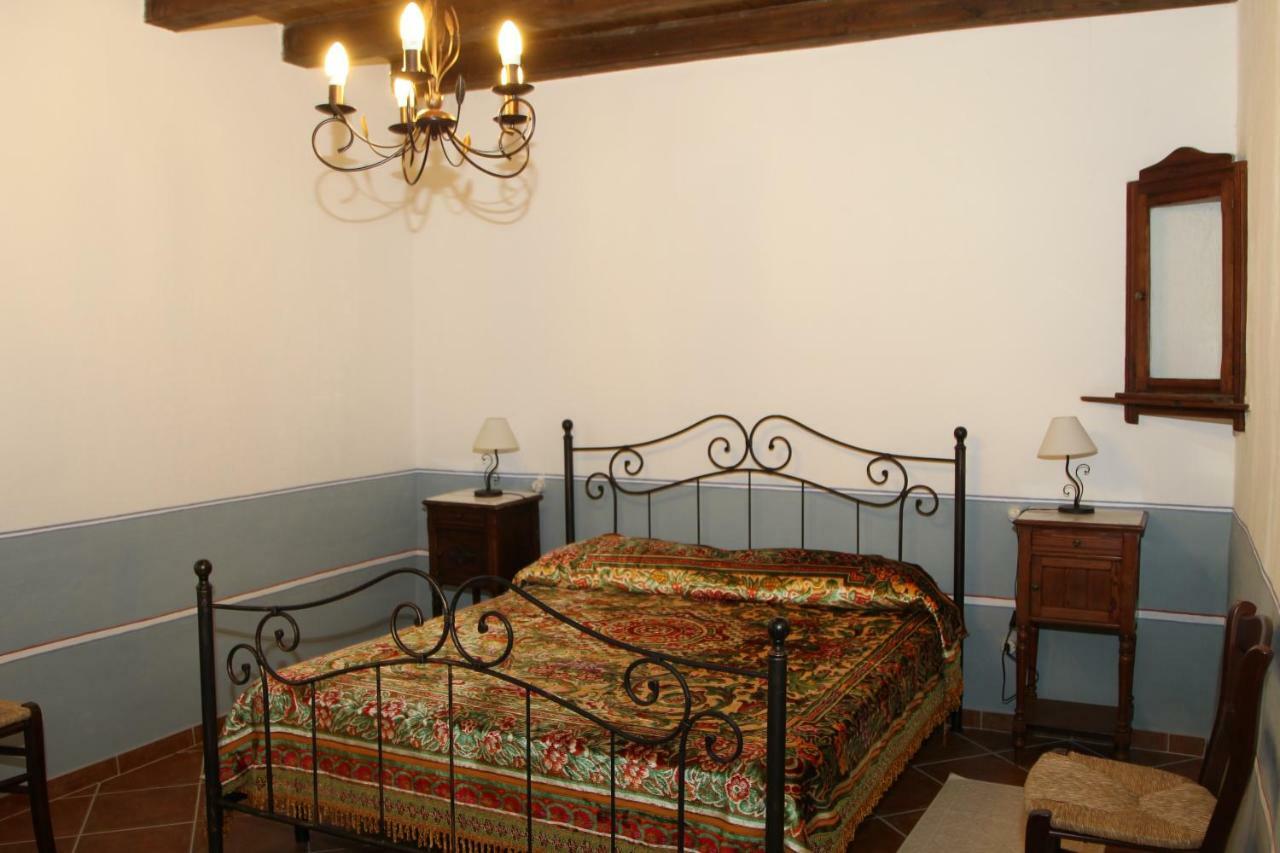 B&B Charme Sa Pardina Orroli ภายนอก รูปภาพ